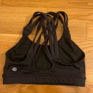 Black Lululemon sports bra size 4